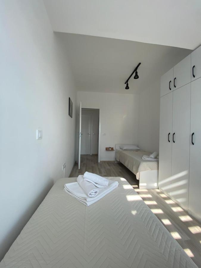 Maggie'S Place Near Central Area Skopje Bagian luar foto
